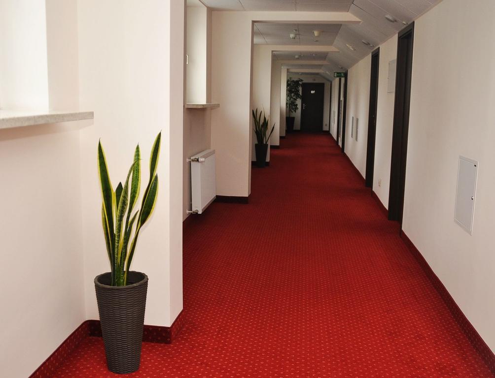 Hotel Gromada Arka Lux كوزتسالين المظهر الخارجي الصورة