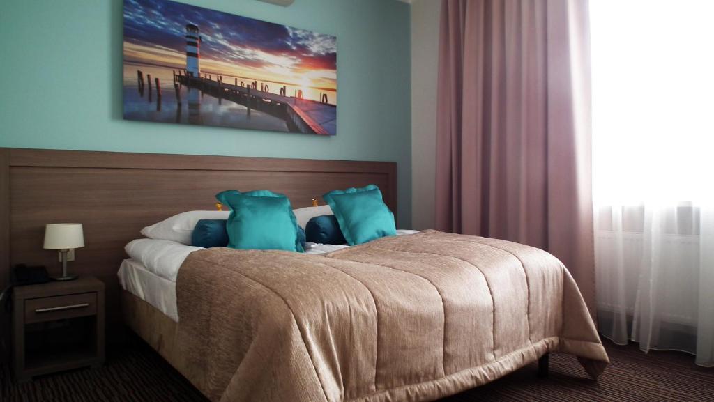 Hotel Gromada Arka Lux كوزتسالين الغرفة الصورة