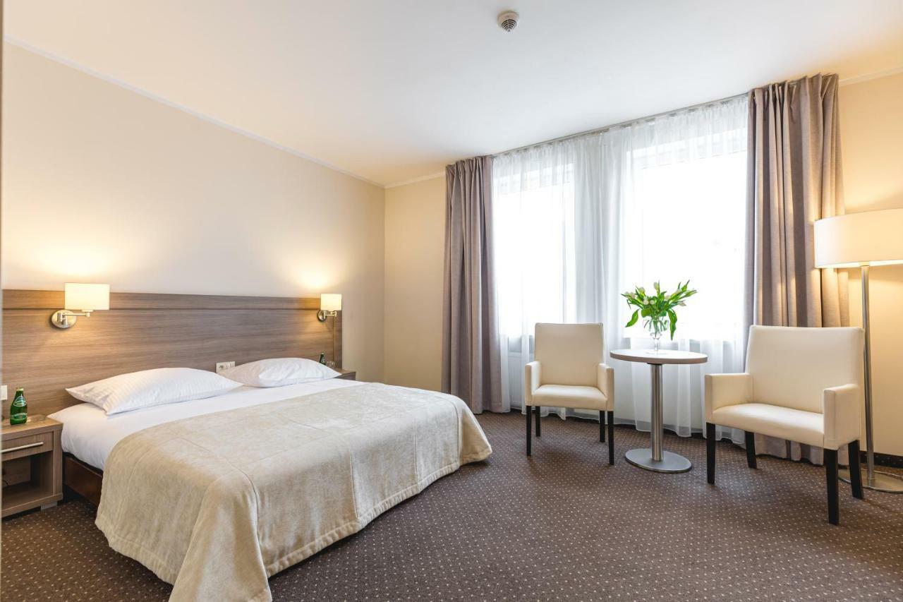 Hotel Gromada Arka Lux كوزتسالين المظهر الخارجي الصورة