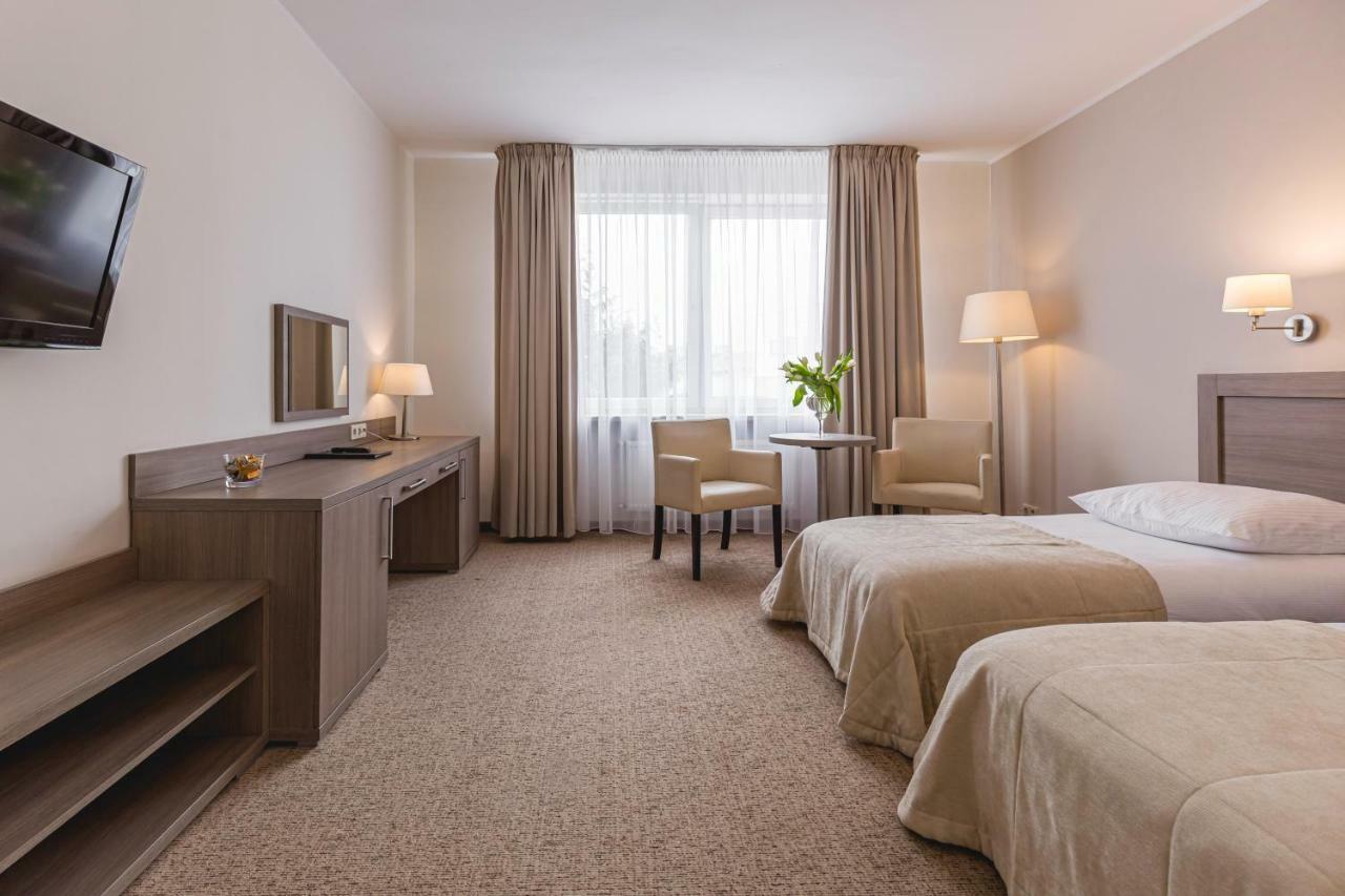 Hotel Gromada Arka Lux كوزتسالين المظهر الخارجي الصورة